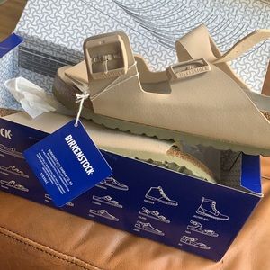 Birkenstock’s Arizona -Desert Soil Sandcastle